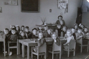 F564 Kleuterschool Kranenburg 1952